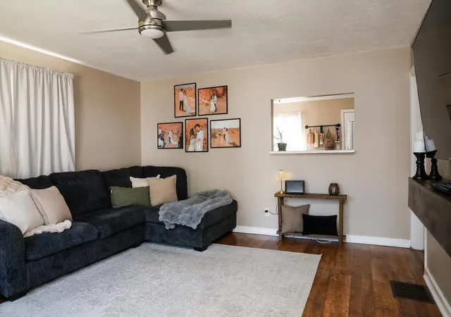 Photo 2 of Single family home for sale at 13 Summit Ave, Williamstown, KY 41097 | MLS# 646408 | Listing updated on 2026-09-11