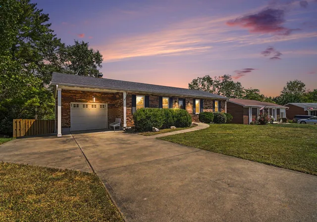 Single family home for sale at 433 Shannon Dr, Edgewood, KY 41017 | MLS# 646429