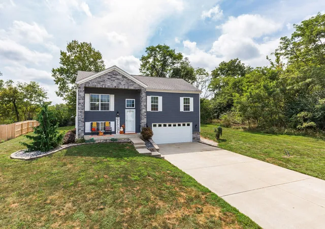Photo 2 of Single family home for sale at 126 Sheffield Dr, Dry Ridge, KY 41035 | MLS# 646531 | Listing updated on 2026-09-10