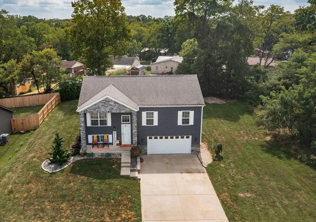 Photo 4 of Single family home for sale at 126 Sheffield Dr, Dry Ridge, KY 41035 | MLS# 646531 | Listing updated on 2026-09-10
