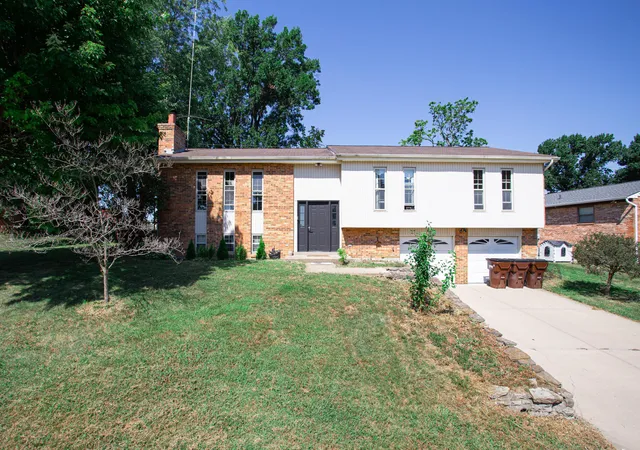 Photo 1 of Sale Pending at 1062 Wedgewood Dr, Independence, KY 41051 | MLS# 646418 | Listing updated on 2026-09-11