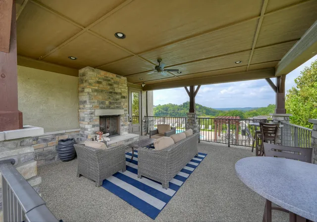 Listing Photo 5 - Condo for sale in building located at 7389 Flintshire Dr, Alexandria, KY 41001