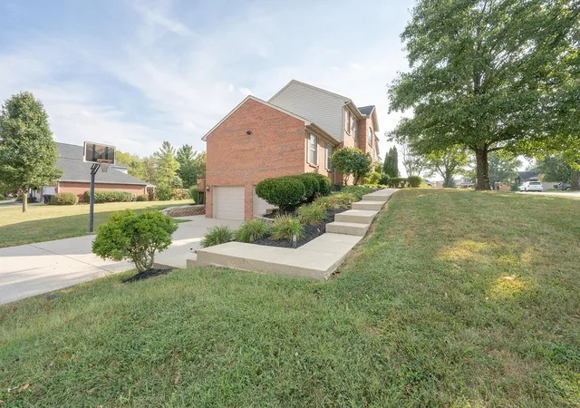 Photo 1 of Single family home for sale at 1863 Pleasant Hl Rd, Florence, KY 41042 | MLS# 646577 | Listing updated on 2026-09-14