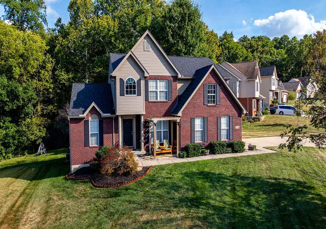 Photo 2 of Sale Pending at 5945 Ethan Dr, Burlington, KY 41005 | MLS# 646529 | Listing updated on 2026-09-12