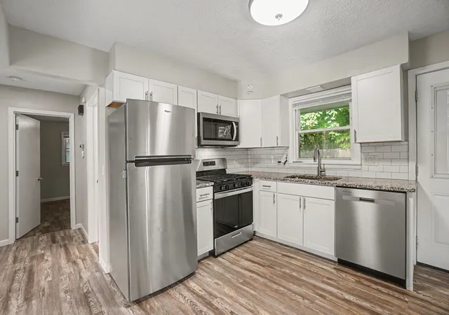 Photo 4 of Single family home for sale at 2715 James Ave, Covington, KY 41014 | MLS# 646470 | Listing updated on 2026-09-09