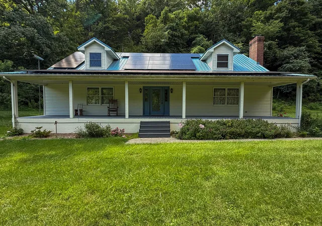 Photo 1 of Single family home for sale at 248 Sulphur Lick Rd, Frankfort, KY 40601 | MLS# 646456 | Listing updated on 2026-09-09