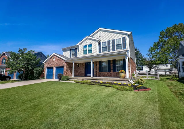 Photo 3 of Single family home for sale at 12 Sassafrass Ln, Florence, KY 41042 | MLS# 646743 | Listing updated on 2026-10-08