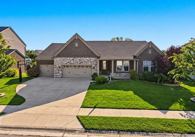 Single family home for sale at 949 Traemore Pl, Union, KY 41091 | MLS# 646553
