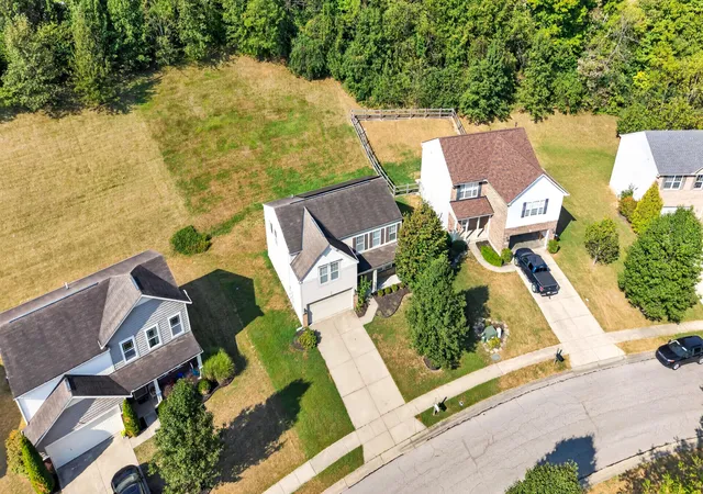 Photo 4 of Single family home for sale at 10786 Parker Dr, Independence, KY 41051 | MLS# 646558 | Listing updated on 2026-10-04