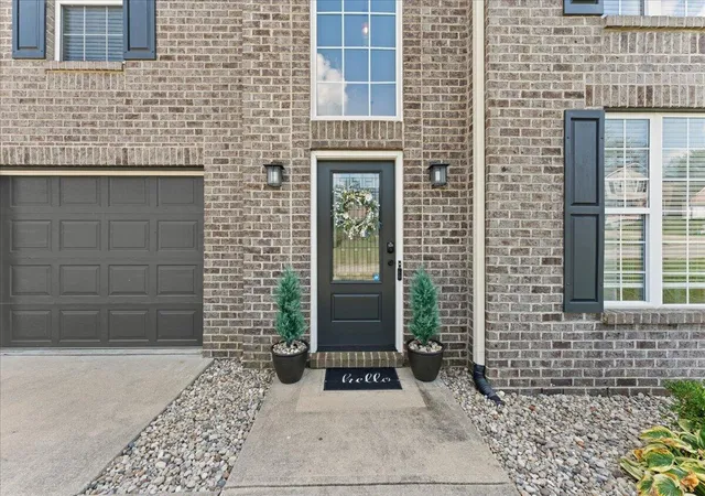 Photo 1 of Single family home for sale at 2126 Canyon Ct, Hebron, KY 41048 | MLS# 646550 | Listing updated on 2026-09-16