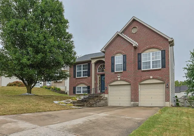 Photo 2 of Sale Pending at 177 Beaver Ct, Covington, KY 41017 | MLS# 646587 | Listing updated on 2026-09-17