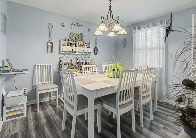 Photo 4 of Single family home for sale at 24 Hideaway Dr, Covington, KY 41017 | MLS# 646603 | Listing updated on 2026-10-23