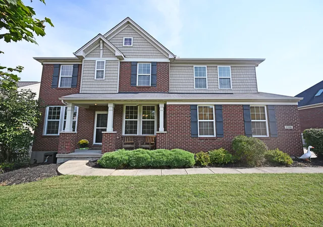 Photo 1 of Single family home for sale at 1596 Southcross Dr, Hebron, KY 41048 | MLS# 646762 | Listing updated on 2026-10-04