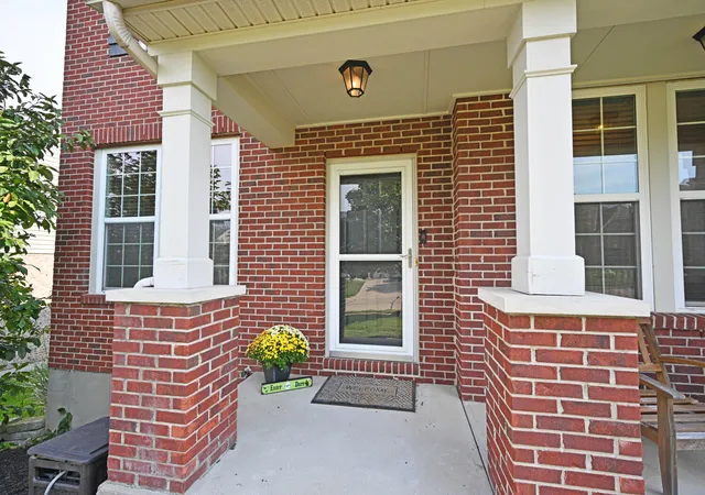 Photo 3 of Single family home for sale at 1596 Southcross Dr, Hebron, KY 41048 | MLS# 646762 | Listing updated on 2026-10-04