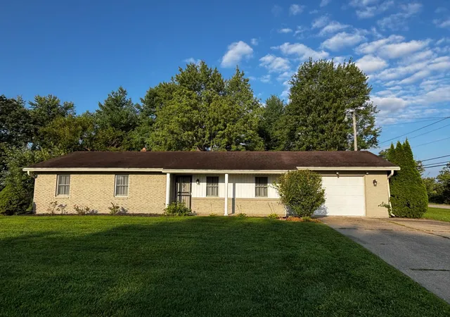 Photo 1 of Single family home for sale at 10 Ellen Kay Dr, Dry Ridge, KY 41035 | MLS# 646601 | Listing updated on 2026-10-18