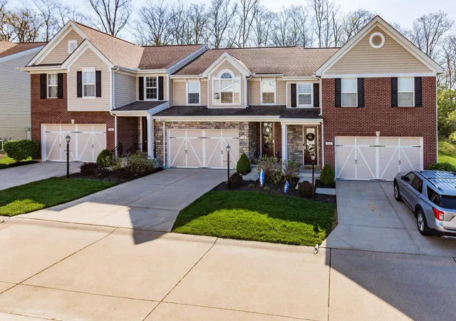 Photo 1 of Townhouse for sale at 110 Saffron Cir, Fort Thomas, KY 41071 | MLS# 646610 | Listing updated on 2026-09-17