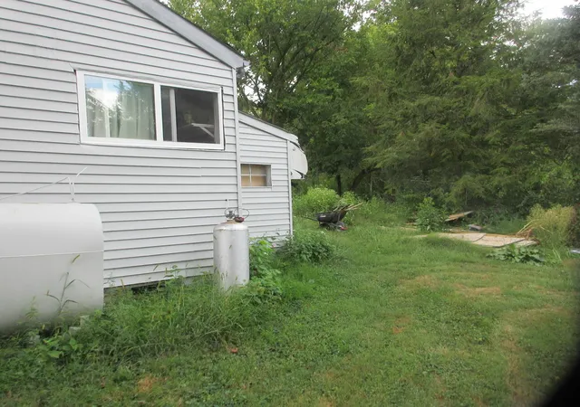 Photo 4 of Sale Pending at 196 Shaw Ave, Erlanger, KY 41018 | MLS# 646639 | Listing updated on 2026-10-07