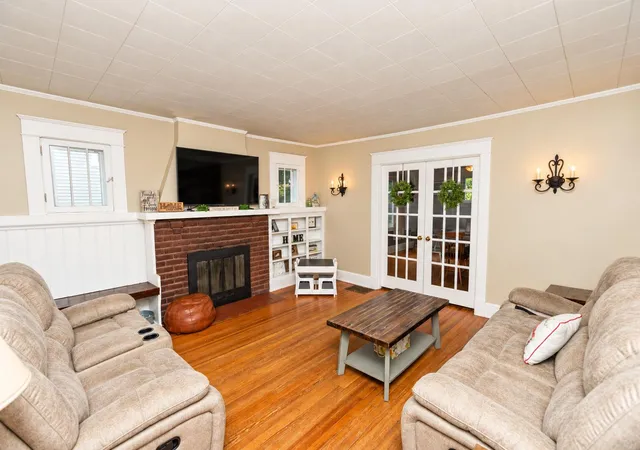 Photo 4 of Sale Pending at 10 Clover Ave, Erlanger, KY 41018 | MLS# 646628 | Listing updated on 2026-09-16