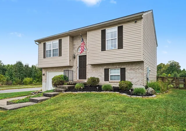 Photo 3 of Sale Pending at 647 Cutter Ln, Independence, KY 41051 | MLS# 646649 | Listing updated on 2026-09-28
