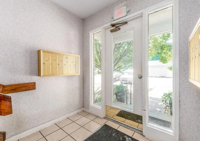 Photo 3 of Condo for sale at 31 Rio Grande Cir #1, Florence, KY 41042 | MLS# 646658 | Listing updated on 2026-10-08