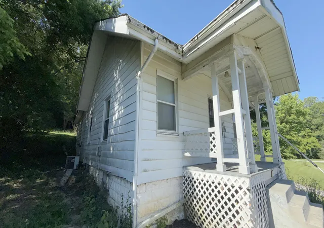 Photo 1 of Single family home for sale at 5668 Mary Ingles Hwy, Melbourne, KY 41059 | MLS# 646664 | Listing updated on 2026-09-14