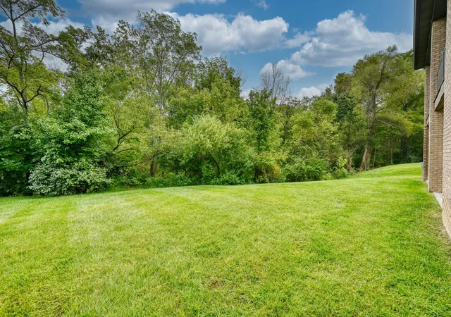 Photo 3 of Single family home for sale at 10569 Pimlico Park Dr, Union, KY 41091 | MLS# 646885 | Listing updated on 2026-09-23
