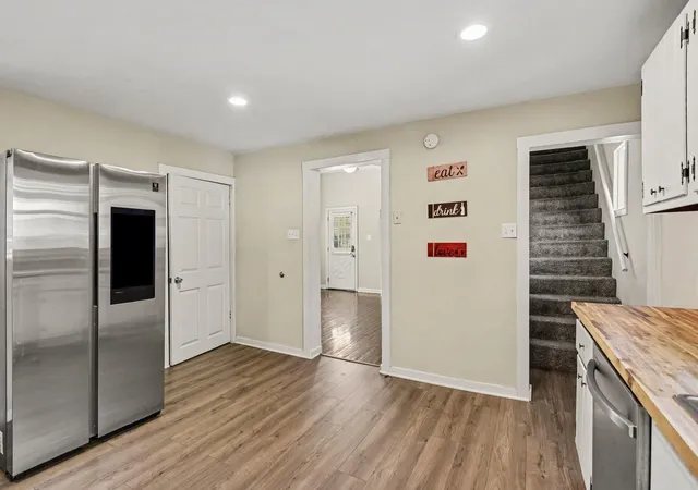 Photo 3 of Single family home for sale at 3302 Rogers St, Covington, KY 41015 | MLS# 646682 | Listing updated on 2026-10-01
