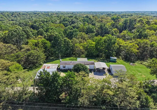 Single family home for sale at 105 Rose Ln, Corinth, KY 41010 | MLS# 646711