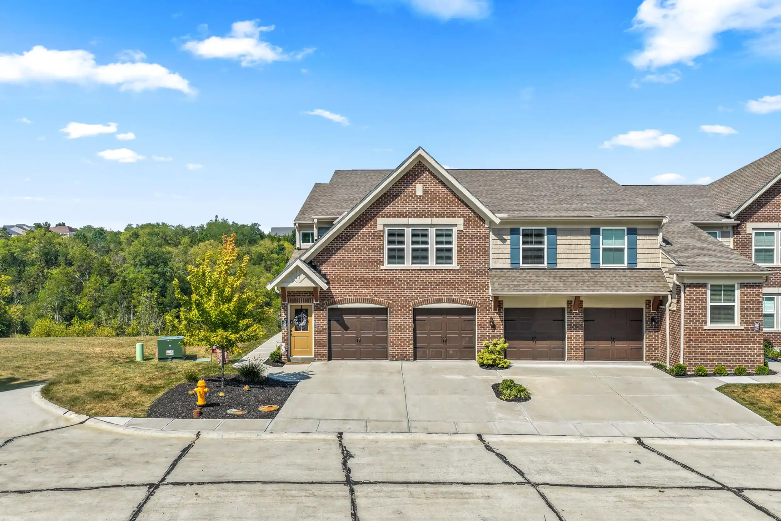 Listing Photo 2 - Condo for sale in 7781 Devonshire Dr located at 7781 Devonshire Dr, Alexandria, KY 41001 - Unit 7781 Devonshire Dr