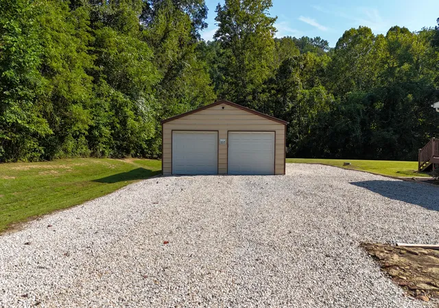 Photo 4 of Sale Pending at 386 Upper Grassy Rd, Grayson, KY 41143 | MLS# 646766 | Listing updated on 2026-09-29