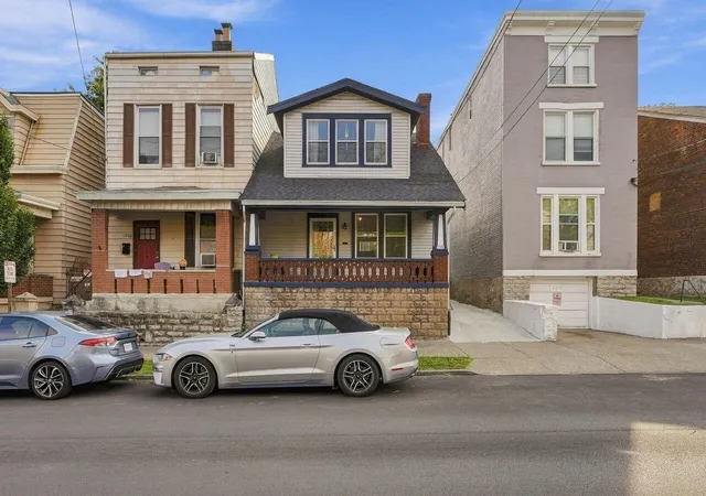 Photo 1 of Single family home for sale at 1308 Holman Ave, Covington, KY 41011 | MLS# 646796 | Listing updated on 2026-09-27
