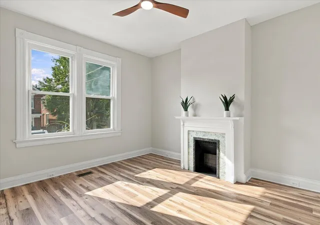 Photo 4 of Sale Pending at 227 Retreat St, Bellevue, KY 41073 | MLS# 646797 | Listing updated on 2026-09-21