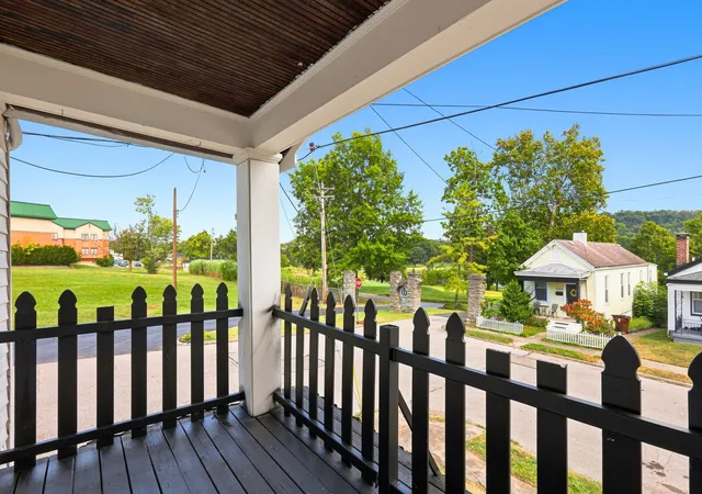 Photo 3 of Single family home for sale at 4301 Michigan Ave, Covington, KY 41015 | MLS# 646801 | Listing updated on 2026-09-22