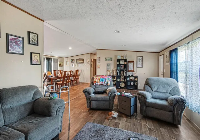 Photo 3 of Single family home for sale at 2951 Gumlick Rd, Falmouth, KY 41040 | MLS# 646846 | Listing updated on 2026-09-22