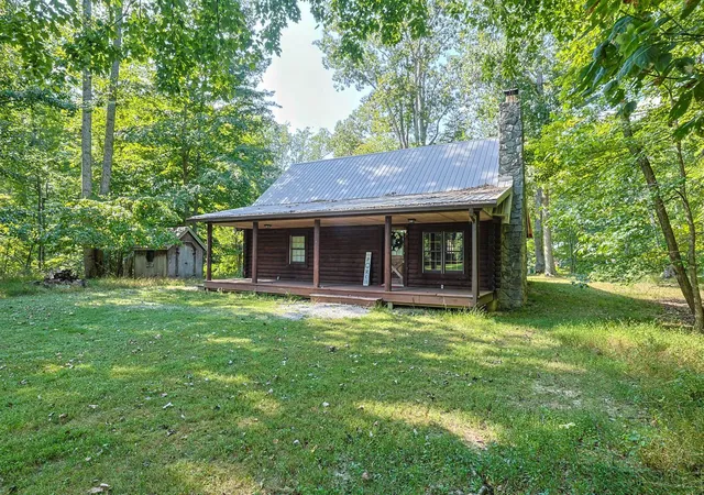 Photo 2 of Single family home for sale at 430 Swan Ct, Perry Park, KY 40363 | MLS# 646837 | Listing updated on 2026-10-09