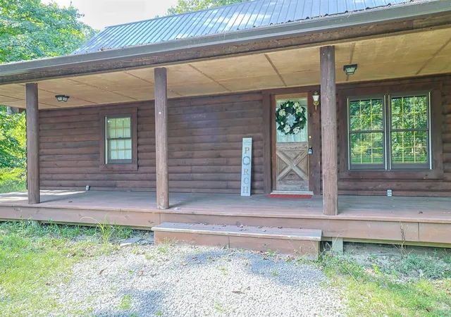 Photo 4 of Single family home for sale at 430 Swan Ct, Perry Park, KY 40363 | MLS# 646837 | Listing updated on 2026-10-09