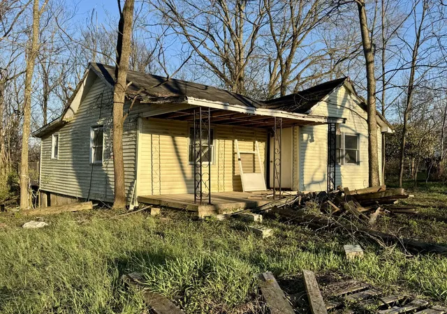 Photo 2 of Sale Pending at 9833 Ky 467, Williamstown, KY 41097 | MLS# 646839 | Listing updated on 2026-10-08