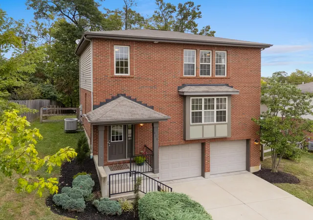 Photo 3 of Single family home for sale at 414 Kyles Ln, Covington, KY 41011 | MLS# 646894 | Listing updated on 2026-10-05