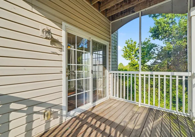 Photo 2 of Condo for sale at 1186 Periwinkle Dr, Florence, KY 41042 | MLS# 646887 | Listing updated on 2026-10-07