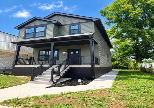 Photo 2 of Single family home for sale at 207 5th Avenue, Dayton, KY 41074 | MLS# 646849 | Listing updated on 2026-10-02