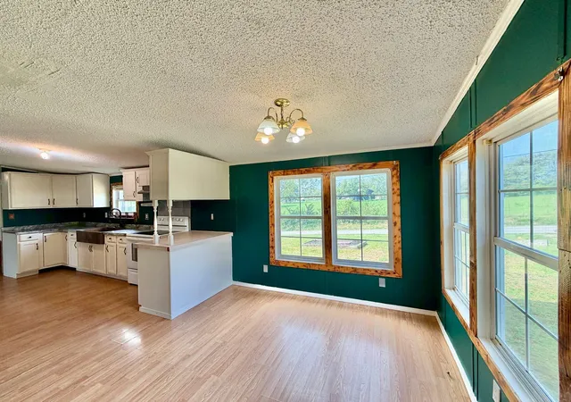 Photo 3 of Single family home for sale at 713 Miller Sta Rd, Carlisle, KY 40311 | MLS# 646903 | Listing updated on 2026-10-06