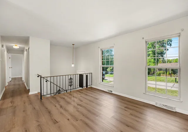 Photo 3 of Single family home for sale at 5932 Carlton Dr, Burlington, KY 41005 | MLS# 646856 | Listing updated on 2026-10-07