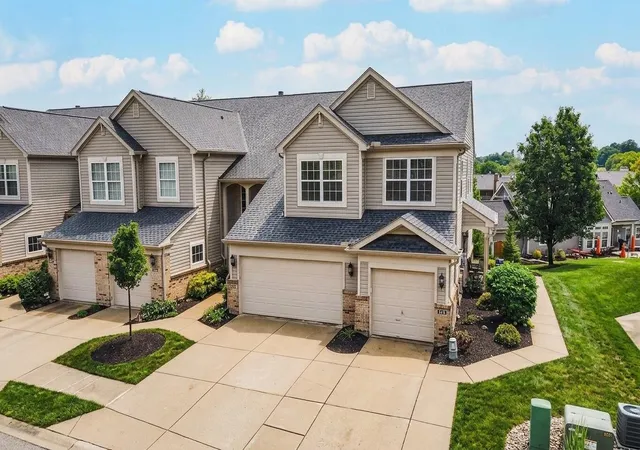 Photo 3 of Townhouse for sale at 613 Monterey Ln, Cold Spring, KY 41076 | MLS# 646876 | Listing updated on 2026-10-04