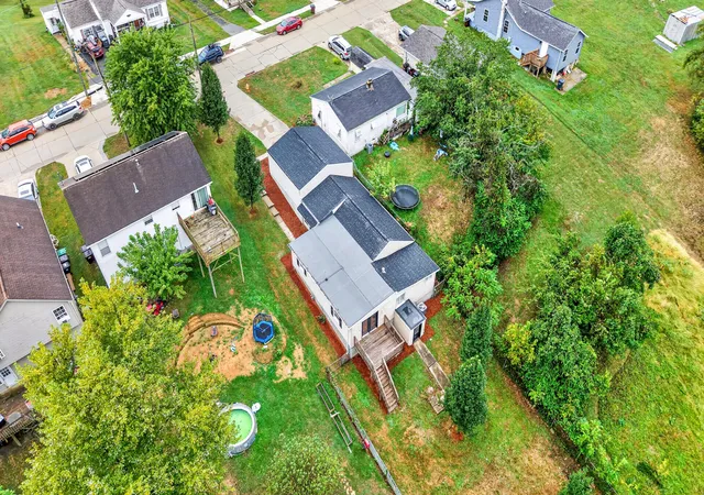 Photo 4 of Sale Pending at 92 Goodridge Dr, Florence, KY 41042 | MLS# 646865 | Listing updated on 2026-09-26