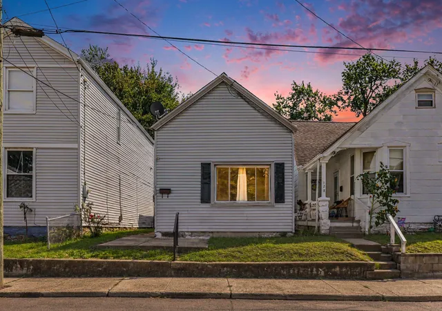 Single family home for sale at 130 4th Avenue, Dayton, KY 41074 | MLS# 646880