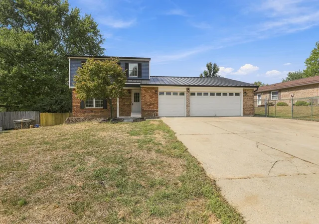 Single family home for sale at 6269 Tessie Cir, Burlington, KY 41005 | MLS# 646941