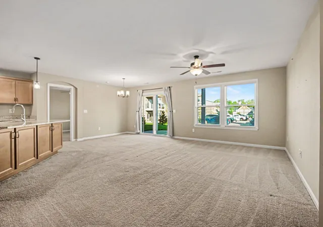 Listing Photo 1 - Condo for sale in building located at 638 Foxhill Dr, Crescent Springs, KY 41017