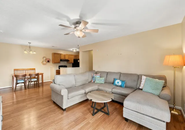 Listing Photo 4 - Condo for sale in building located at 701 Napa Vly Ln, Crestview Hills, KY 41017 - Unit #4