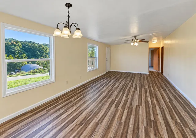Photo 4 of Sale Pending at 5500 Ky Hwy 1992, Warsaw, KY 41095 | MLS# 647269 | Listing updated on 2026-10-23