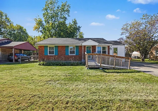 Photo 1 of Single family home for sale at 6125 Corinth Way, Louisville, KY 40219 | MLS# 647342 | Listing updated on 2026-10-26